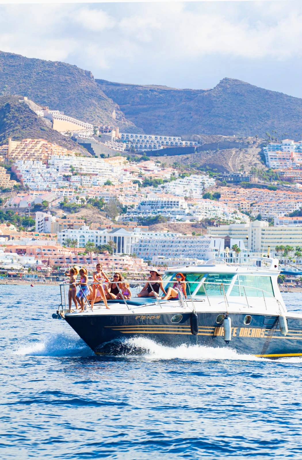 White Dreams (Motorboot)